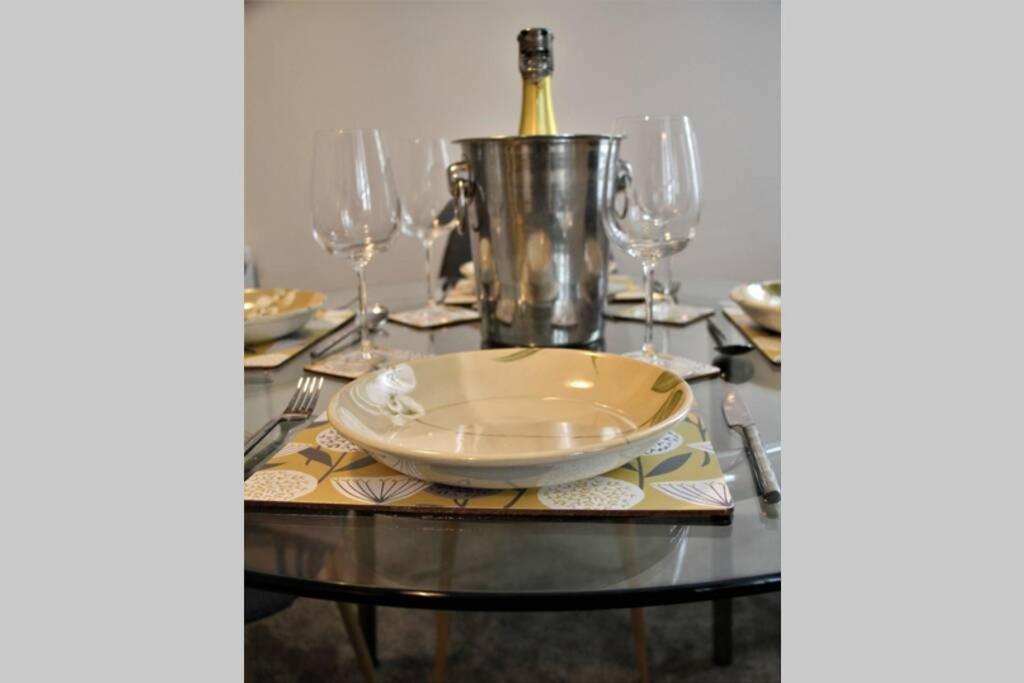 The Alvaros Apartment เซาเทนด์ ออน ซี ภายนอก รูปภาพ