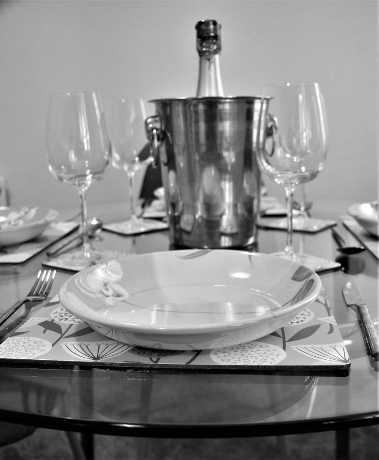 The Alvaros Apartment เซาเทนด์ ออน ซี ภายนอก รูปภาพ